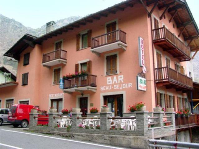 Hotel Beau Sejour أرفيير المظهر الخارجي الصورة